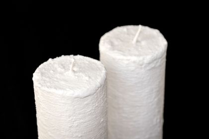 Lumanare cilindru diametru de 7cm, inaltime de 100cm – alb – textura